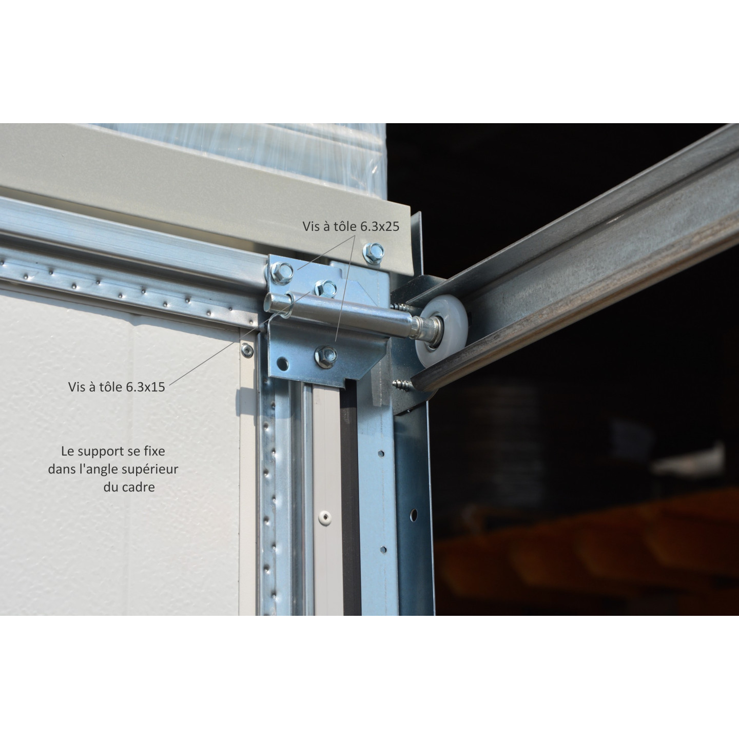 Support Roulette Porte Basculante + roulette +  vis (la paire)