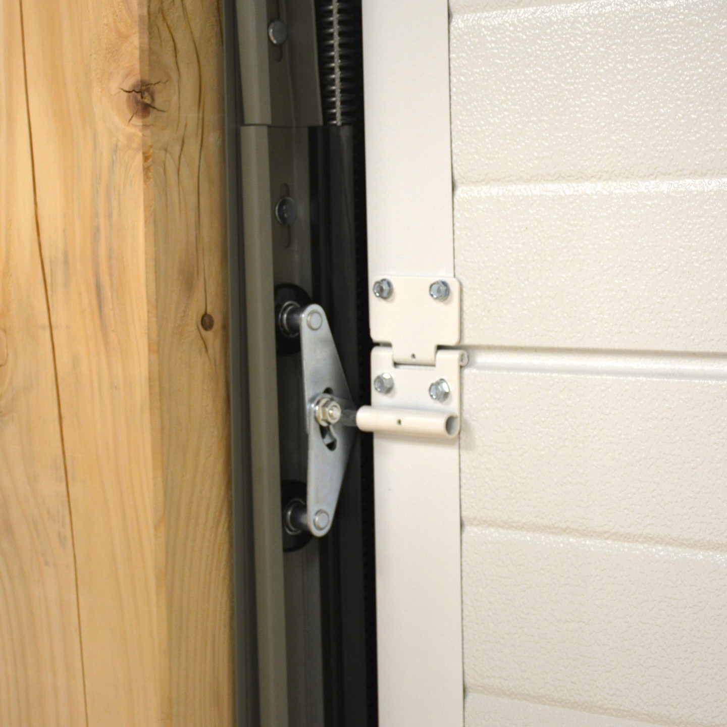 Roulette tandem montée sur charnière