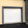 Porte de garage Sectionnelle à Portillon blanche