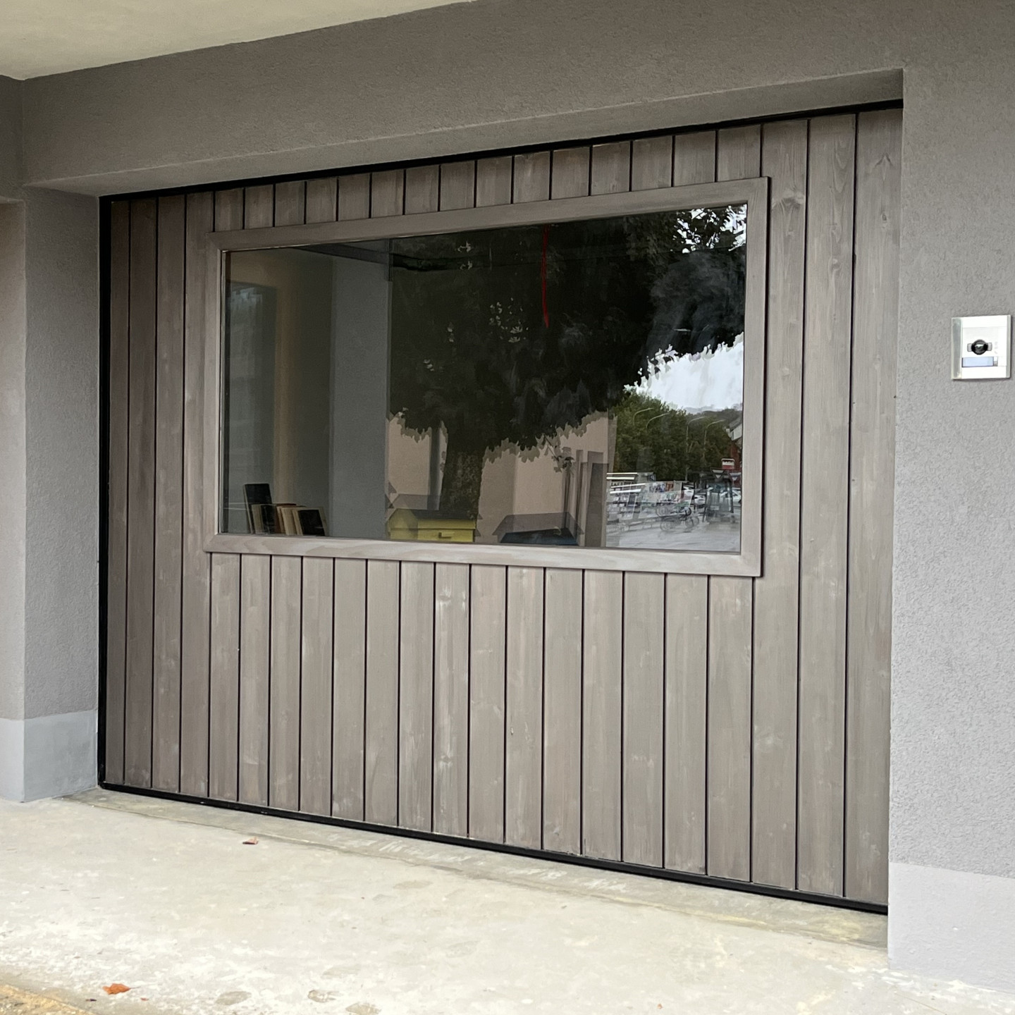 Porte de garage Basculante à barder - Cadrea