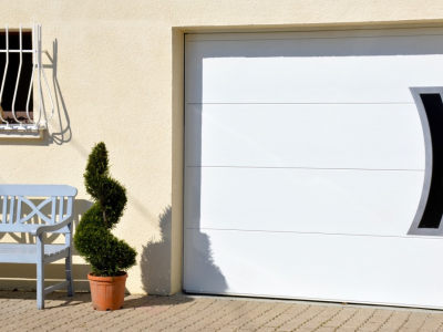 Ajouter un hublot sur une porte d’entrée ou de garage